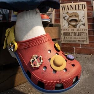 👒 CROCS X ONE PIECE MONKEY D LUFFY CLOGS 👒
